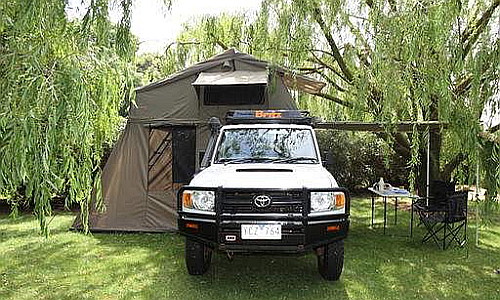 britz 5 berth safari landcruiser